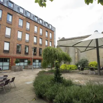 Point A London Liverpool Street Отели рядом с достопримечательностью «Небоскреб «Хирон-Тауэр»»