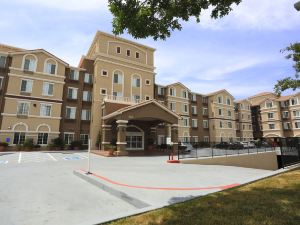 Staybridge Suites Silicon Valley - Milpitas, an IHG Hotel