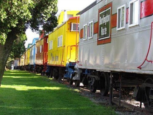 Red Caboose Motel & Restaurant