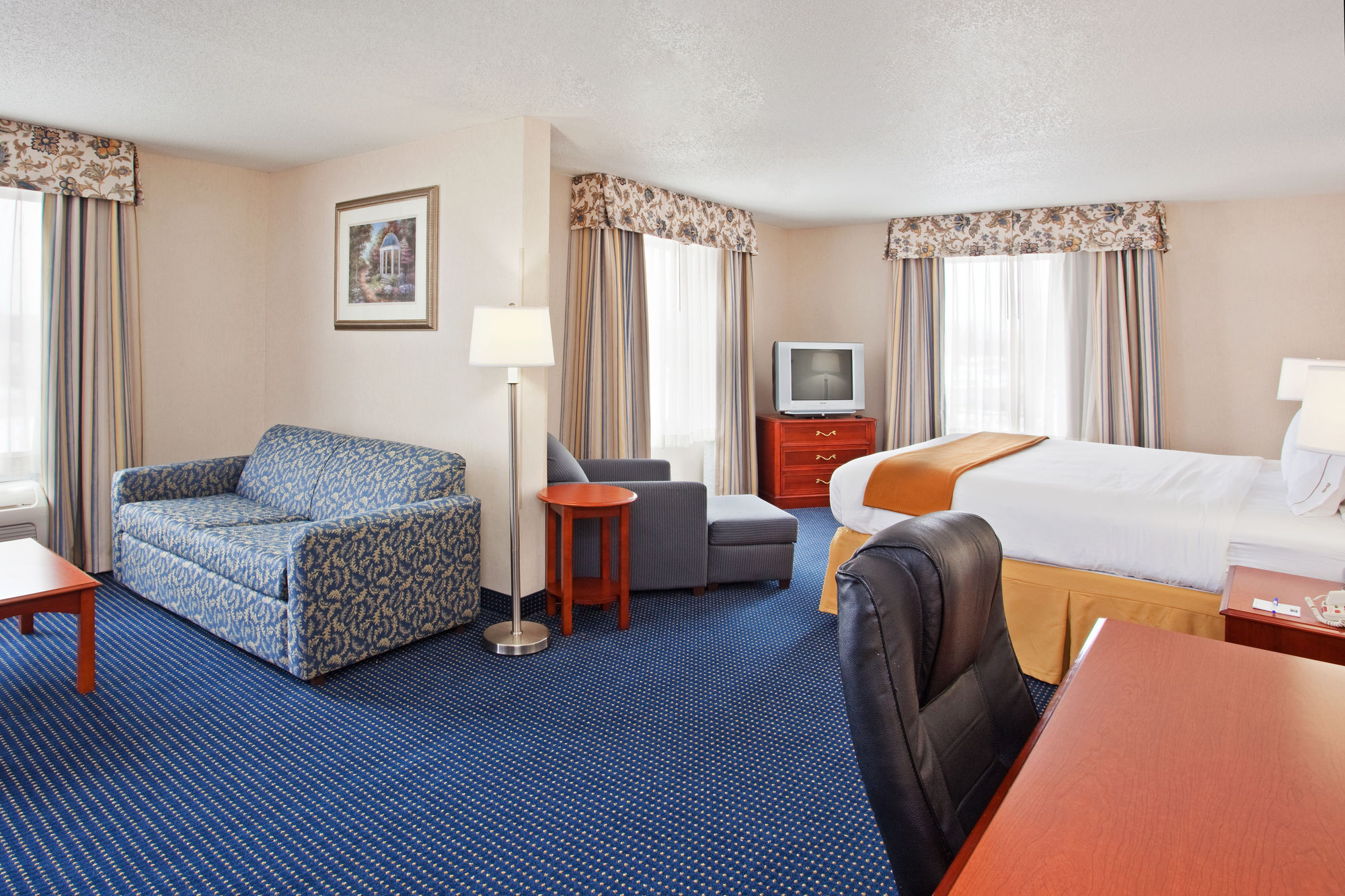 Holiday Inn Express Hotel & Suites Cleveland-Richfield, an Ihg Hotel