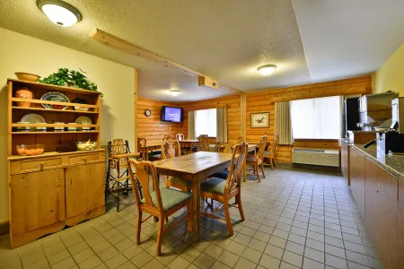 Quality Inn & Suites Red Wing