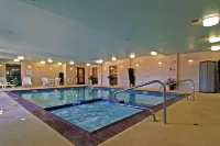 Best Western Plus Red River Inn Hotels in Clarendon