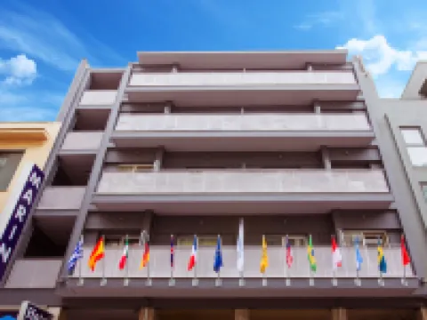 マリーナ ホテル アテネ アテネのホテル