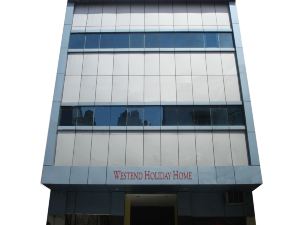 Hotel Westend Holiday Home 5 Mint from Nizamuddin Railway Station