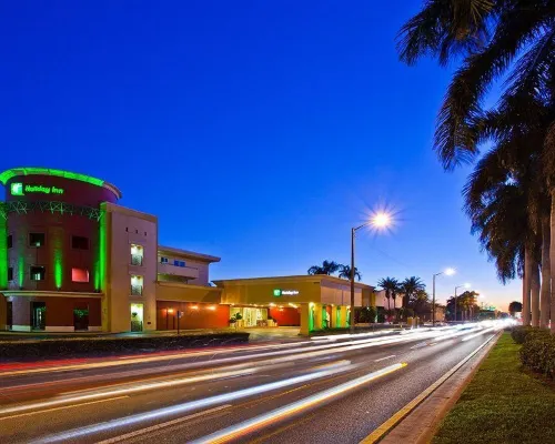 Thesis Miami Coral Gables Curio Collection Hilton Hotels in Coral Gables