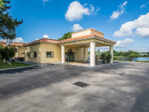 Quality Inn & Suites Mt Dora North Hotels in Mount Dora