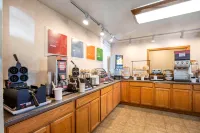 SureStay Plus Hotel by Best Western Buffalo - breakfast