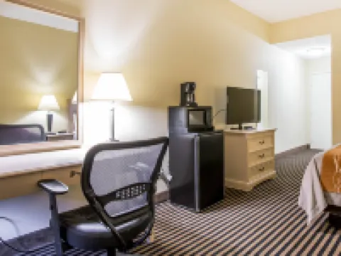 Baymont by Wyndham North Myrtle Beach Hotels in Horry County
