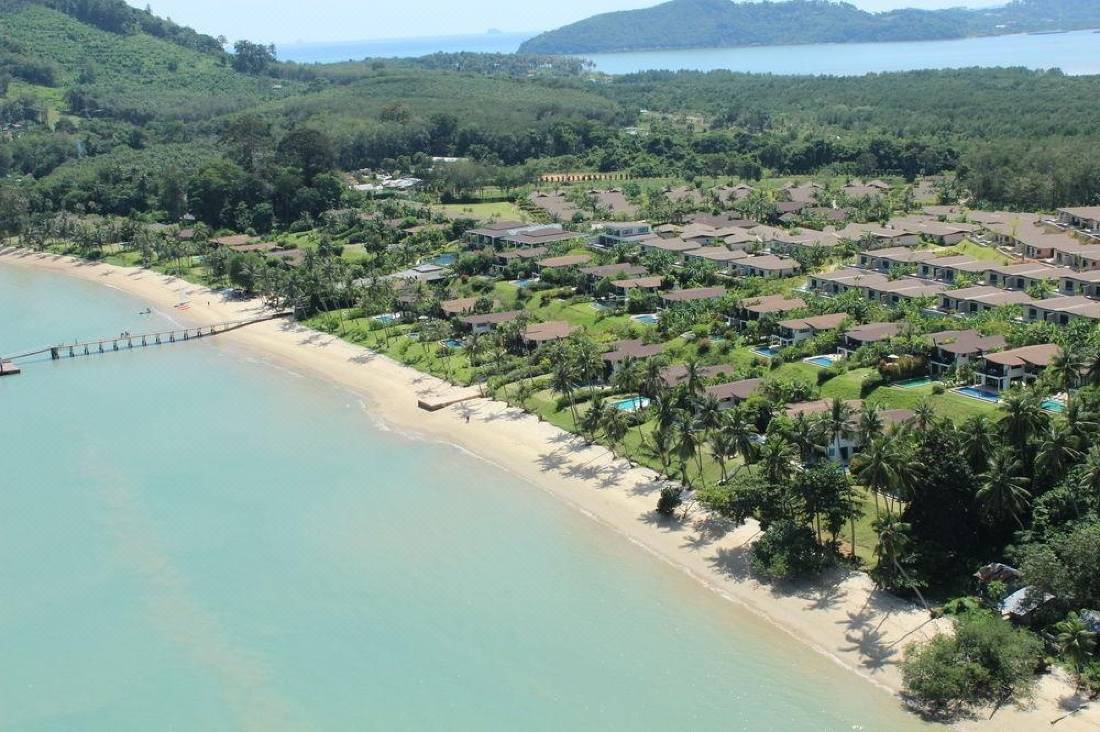 The Village Coconut Island Beach Resort Phuket(SHA Extra Plus)-Phuket  Updated 2022 Room Price-Reviews & Deals | Trip.com