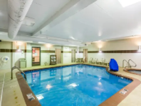 Comfort Suites Cookeville Hotels in Putnam County