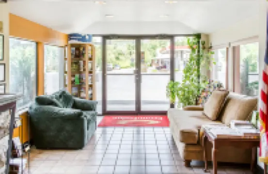 Baymont by Wyndham Pine Grove I-81