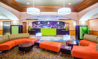 La Quinta Inn & Suites by Wyndham Bentonville