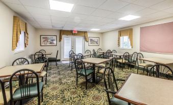 Seafarer Inn & Suites, Ascend Hotel Collection