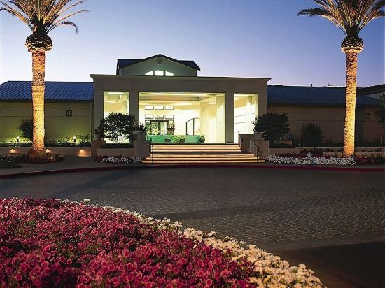 10 Best Hotels Near Bread Butter Wines Napa 22 Trip Com 10 Best Hotels Near Bread Butter Wines Napa 22 Trip Com