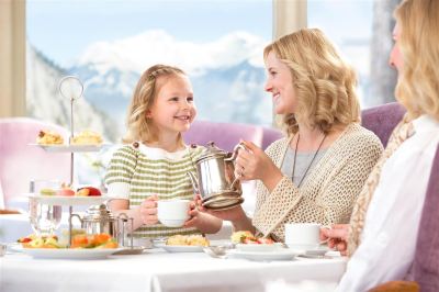 レストラン フェアモント バンフ スプリングスの写真