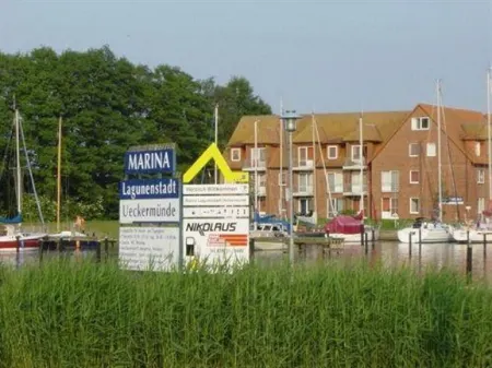 Lagunenstadt Ueckermünde AG Отели в г. Иккермюнде