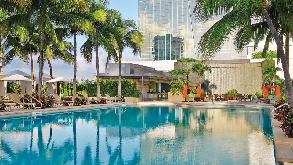 Four Seasons Hotel Miami