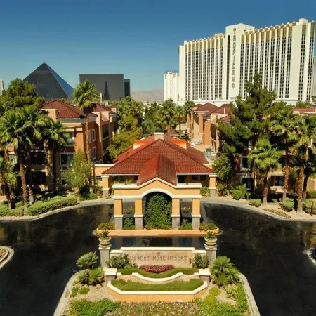 Desert Rose Resort Отели рядом с достопримечательностью «Боулдер-Стрип»