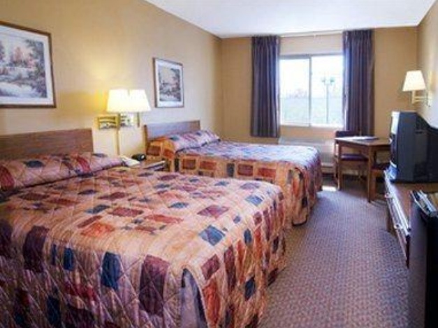 Coratel Inn & Suites Blaine