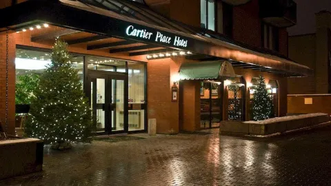 Cartier Place Suite Hotel in ออตตาวา