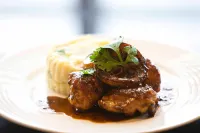 Kingsgate Hotel Doha by Millennium Hotels - breakfast