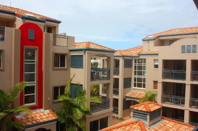 Montego Sands Resort Hotels near Putt Putt Golf Mermaid Beach