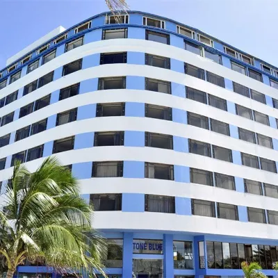 Hotel Toné by on Vacation Hoteles cerca de Playa Principal