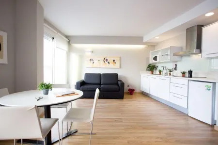 Parker the Urban Flats Отели рядом с достопримечательностью «Font de la Plaça de l'Ajuntament»