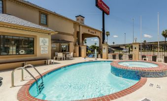 Econo Lodge Inn & Suites Corpus Christi