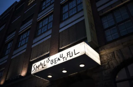 米赫爾伯格酒店 鄰近東邊畫廊的酒店