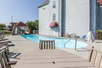 SureStay Plus Hotel by Best Western Sevierville - Pools