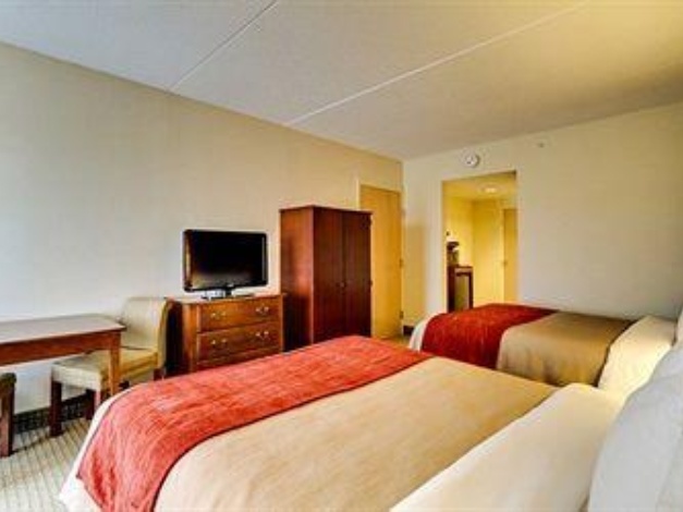 Comfort Inn & Suites York