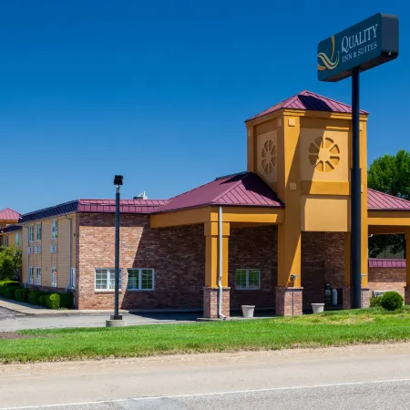 Quality Inn & Suites Lincoln South