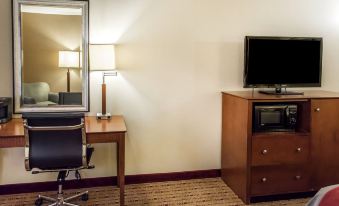 Comfort Inn & Suites Franklin East