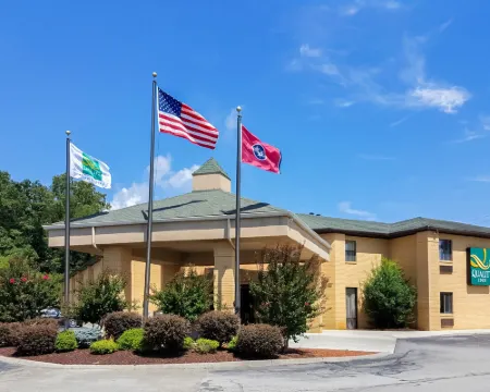 Quality Inn Clinton-Knoxville North Hotels in Anderson County