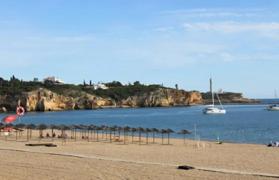 觀光濱海格蘭迪公寓酒店