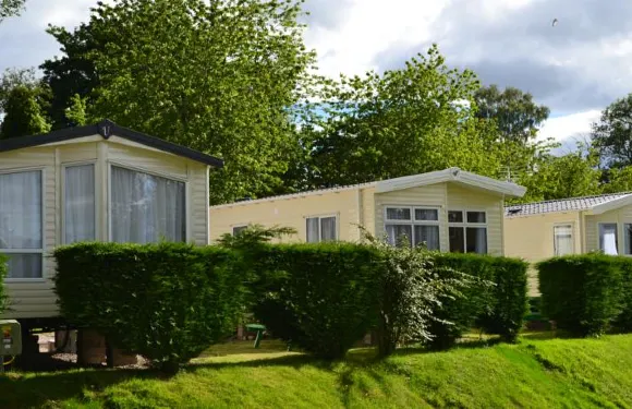 迪賽德假日公園旅館