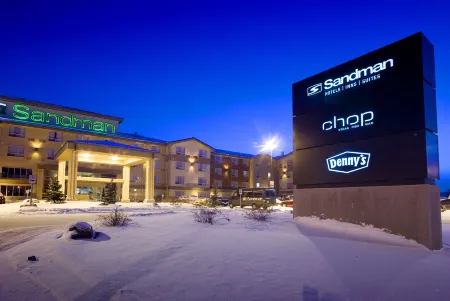 Sandman Hotel & Suites Winnipeg Airport Отели в г. Виннипег