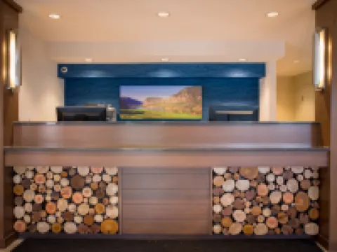 アクセント インズ ケロウナ ケロウナのホテル