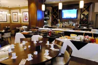 Georgian Court Hotel, WorldHotels Elite - 朝食