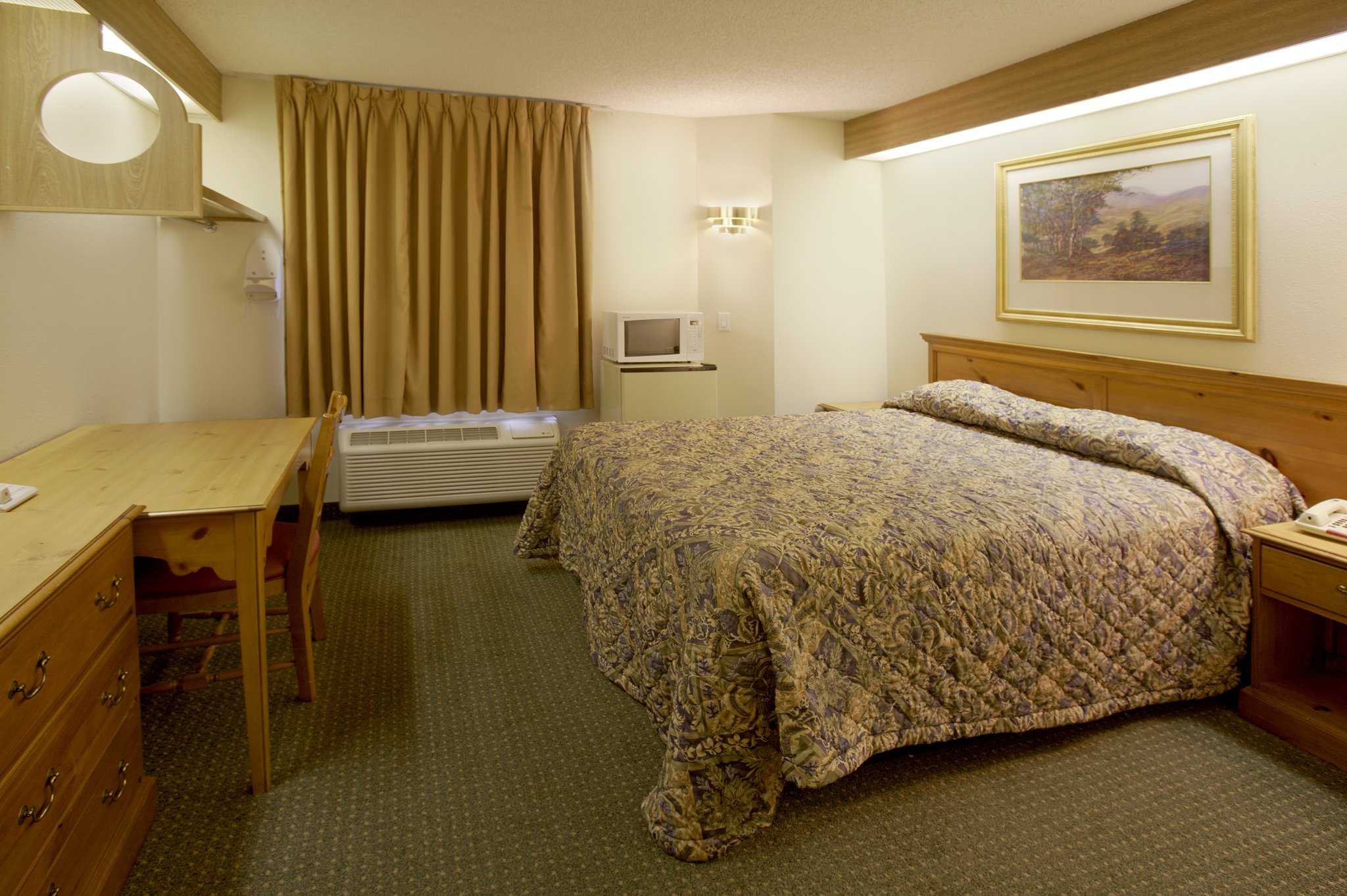 Americas Best Value Inn Addison Dallas