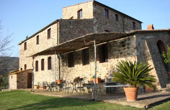 可倫拜雅農莊酒店