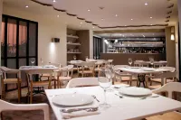 Flor de Mayo Boutique Hotel, Spa & Restaurant