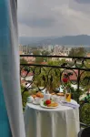 The Residence Hotel