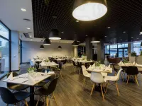 كيو هوتل كراكو Hotels near برونافيتسا