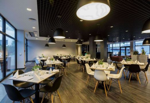 Q 호텔 크라쿠프