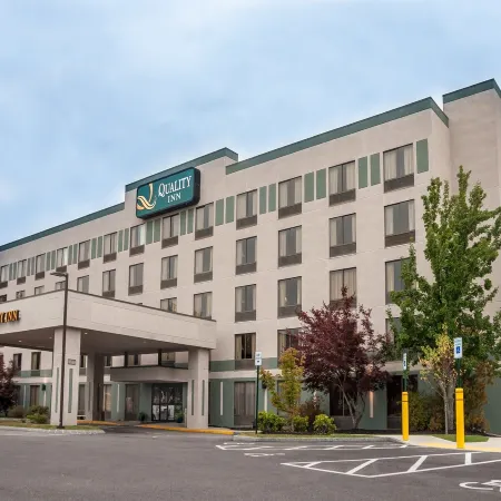 Quality Inn Near Fort Hunter Liggett