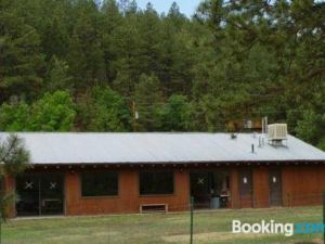 Sierra Bonita Cabins and RV Park