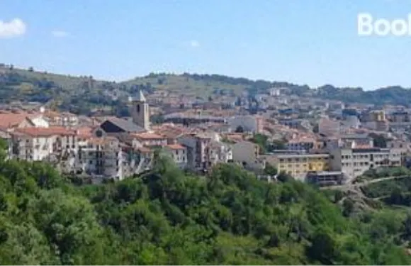 伊爾巴格利沃公寓