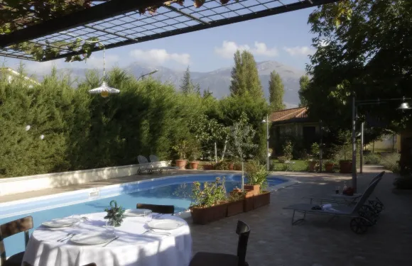 阿里亞爵士酒店